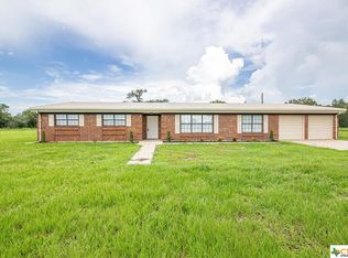3842 Bego Rd, Goliad, TX 77963