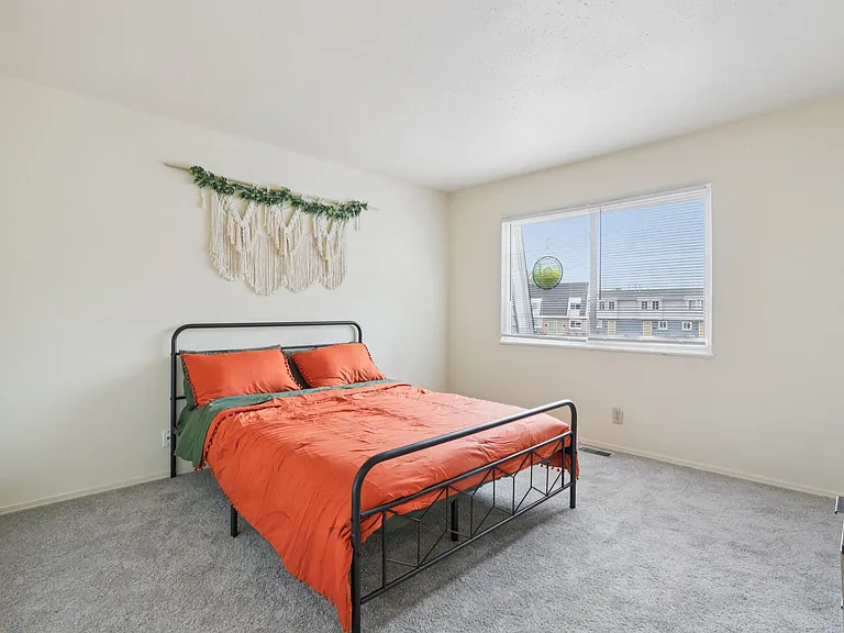 Parkview Townhomes — Photo 7