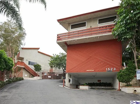 1523 E Windsor Rd APT 105B, Glendale, CA 91205