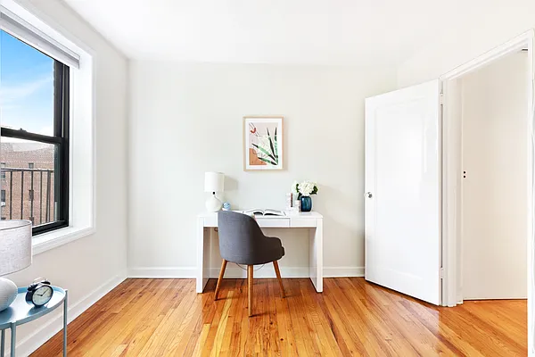 Sold by Compass | media 17