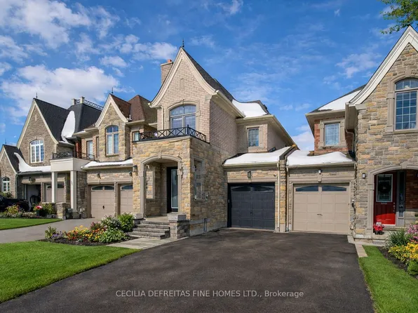 109 Alex Campbell Cres, King, ON L7B 0C1