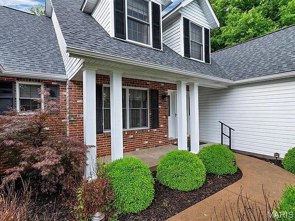 2nd image of 413 Alborado Dr