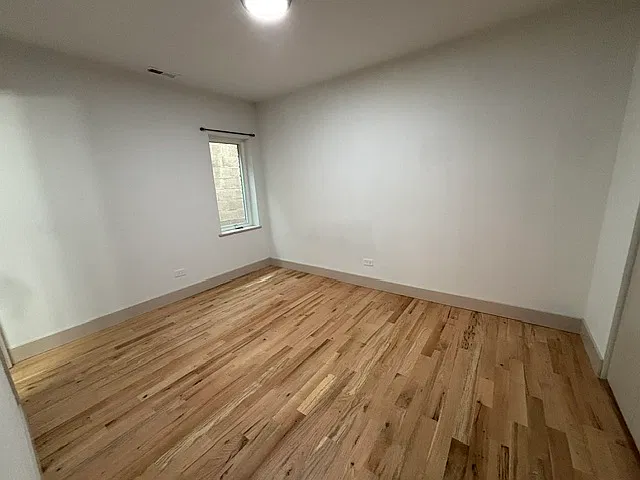 4 bed, 1300 sqft, $2,750 — Photo 4