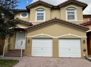 11401 NW 83rd Way, Doral, FL 33178