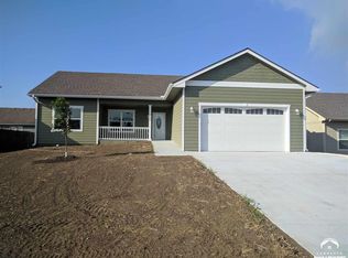 608 W 3rd Ter, Wellsville, KS 66092