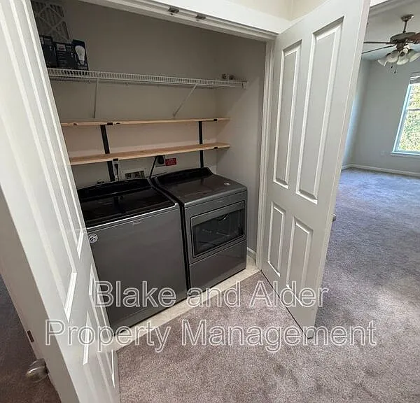 10805 NE Red Wing Way #202 — Photo 16