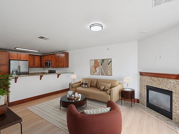 5th image of 333 W Mifflin St Unit 6110