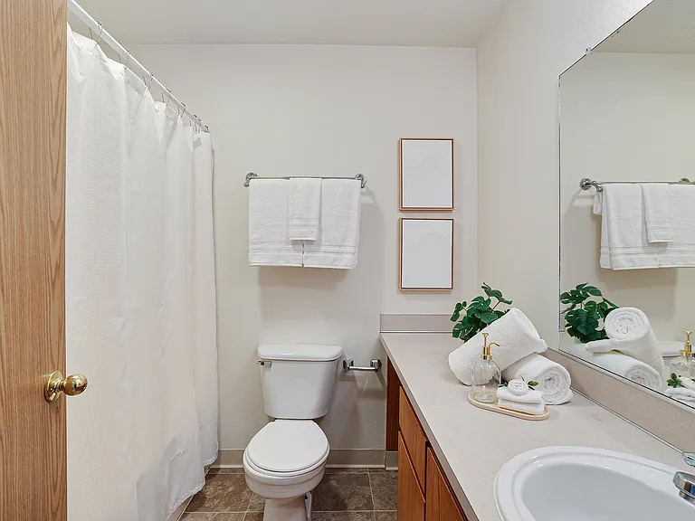 6303 SE Woodstock Blvd #1 — Photo 13