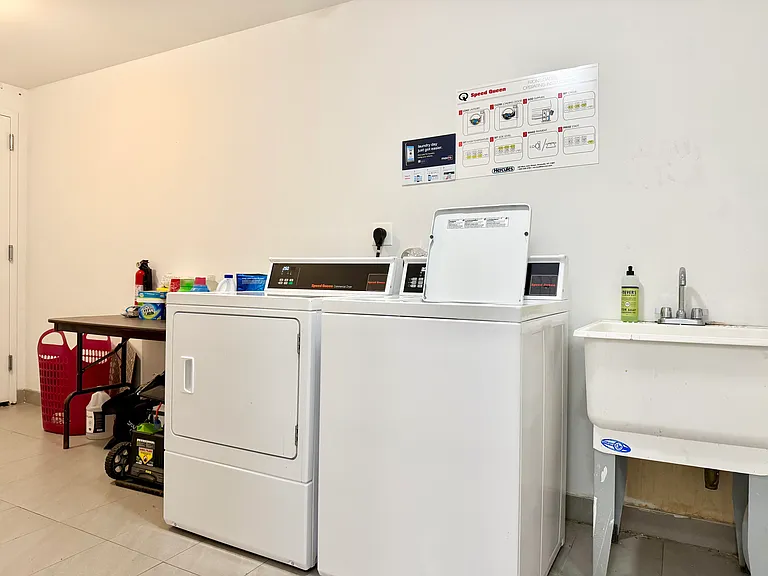 49 Cedar St #1R — Photo 9