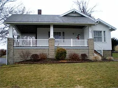 1789 Park Ave photo 1
