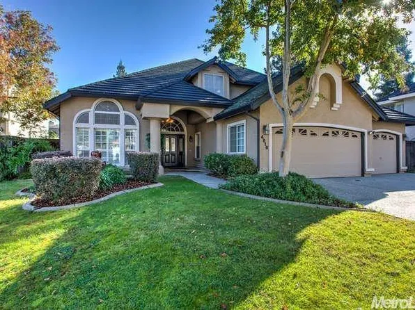 4816 Runway Dr, Fair Oaks, CA 95628