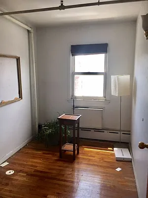 Rented by Nooklyn NYC LLC | media 26