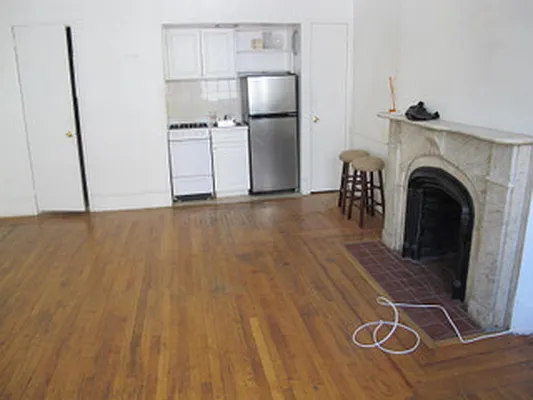 Rented by Living New York | media 34