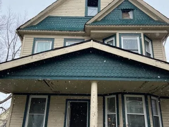 13510 Durkee Ave, Cleveland, OH 44105