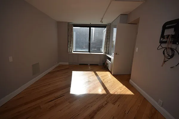 Rented by Luxury Habitat | media 20