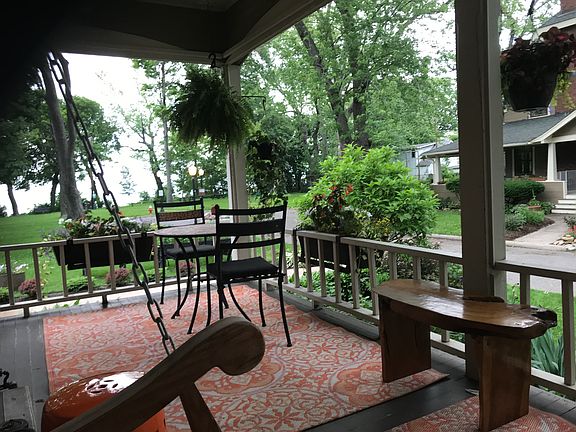 4th image of 304 Grove Ave
