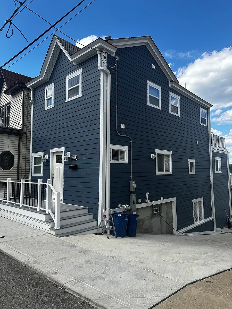 Building Photo - 2615 Stromberg St
