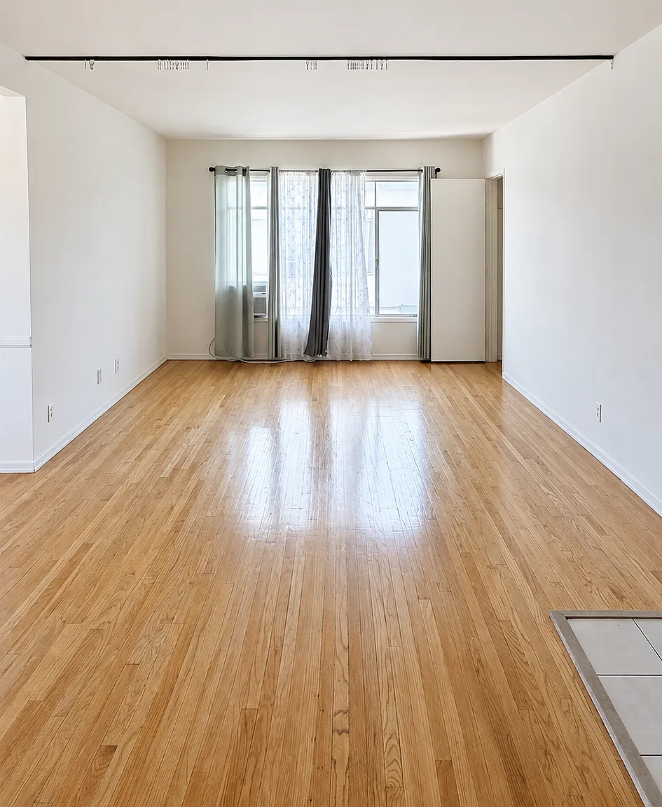 2 bed, 900 sqft, $2,695 — Photo 3