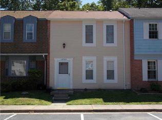 12723 Woodside Ln, Newport News, VA 23602