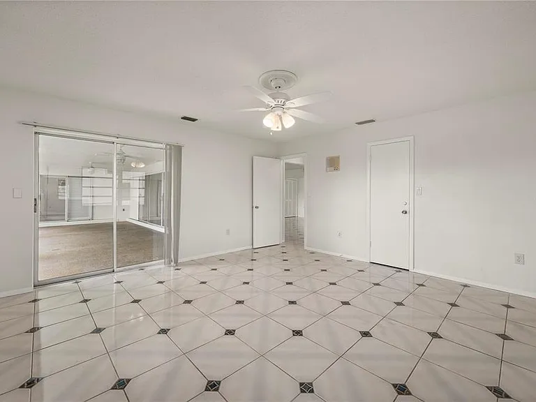 110 Gulfview Rd — Photo 23