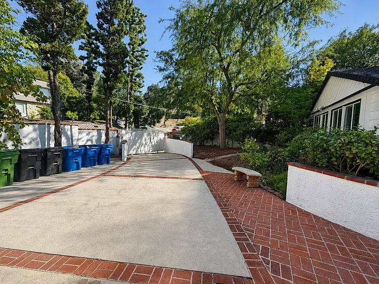 3601 Dellvale Pl — Photo 17