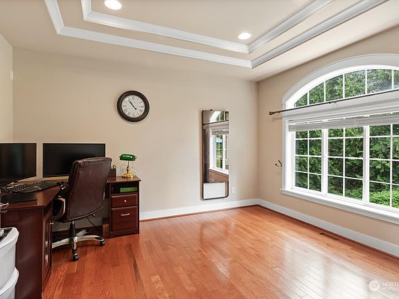 5th image of 31036 NE 200th St