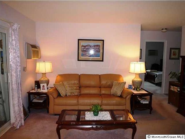 2nd image of 67 Lexington Court