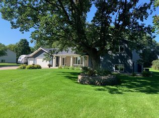 15362 Century Estates Cir, Cold Spring, MN 56320