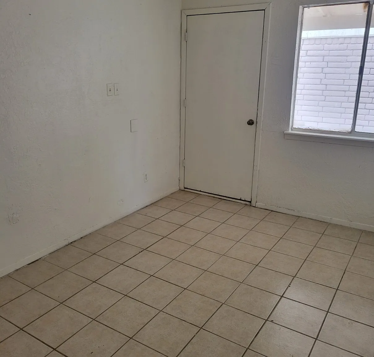 1 bed, 600 sqft, $650 — Photo 2