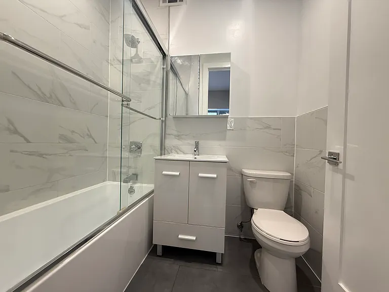 210 Lewis Ave #1B — Photo 13