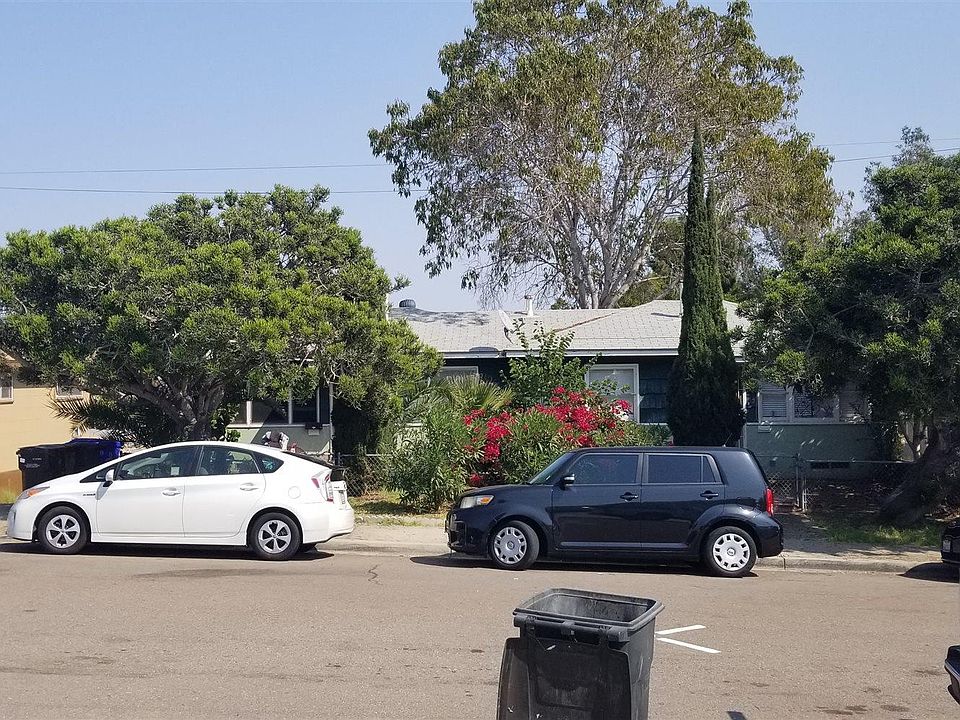 1st image of 745-47 Melrose Pl