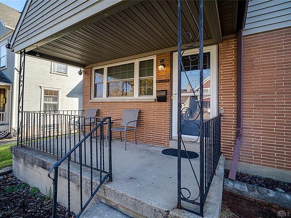 2nd image of 1104 Creighton Ave