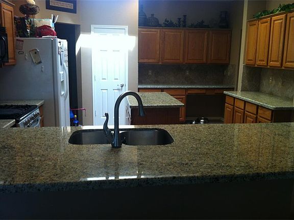 2nd image of 14711 Bladenboro Dr