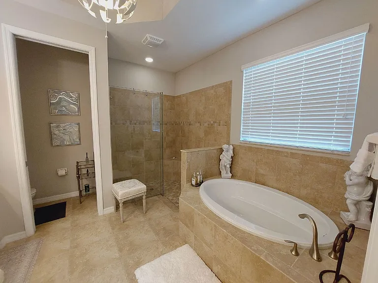 139 Maraviya Blvd — Photo 13