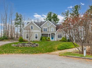 5 Tudor Dr, Kittery, ME 03904