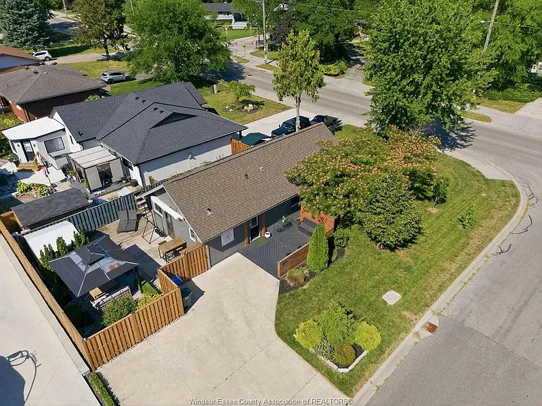 395 Brighton Rd — Photo 24