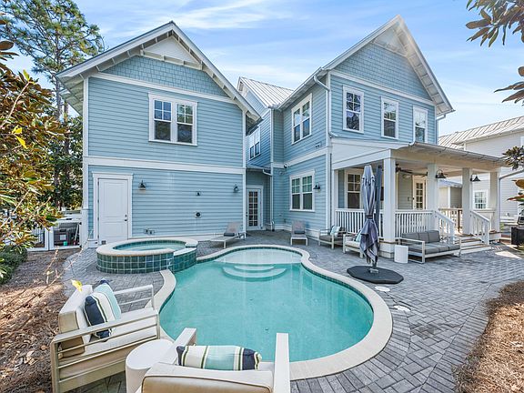 3rd image of 313 E Royal Fern Way