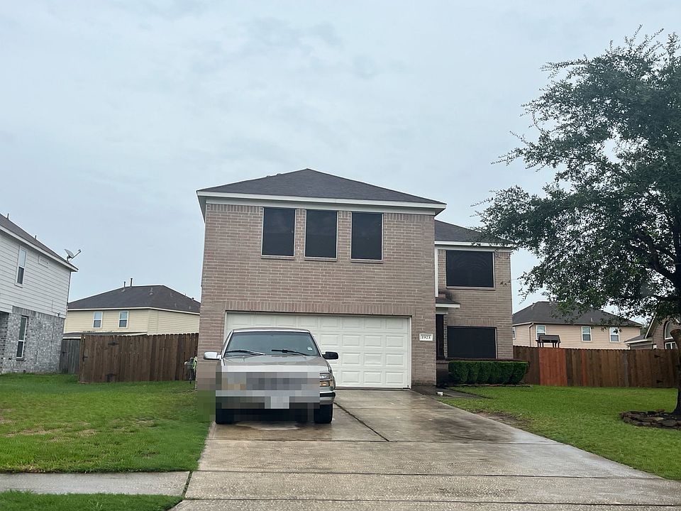 1st image of 1923 Cascade House Dr