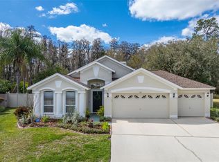 1415 Baythorn Dr, Zephyrhills, FL 33543