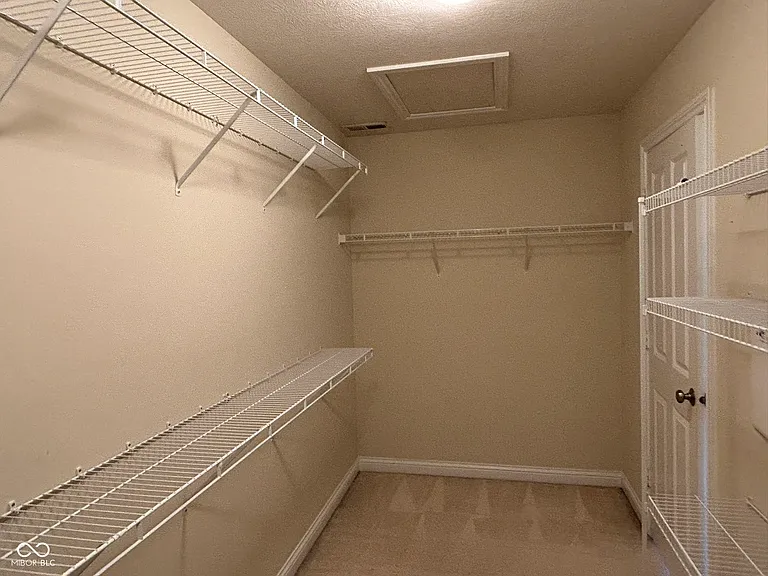 8645 Meridian Square Dr — Photo 26