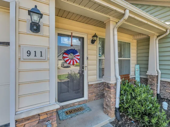 911 Keepsake Diamond Ln, Murfreesboro, TN 37128