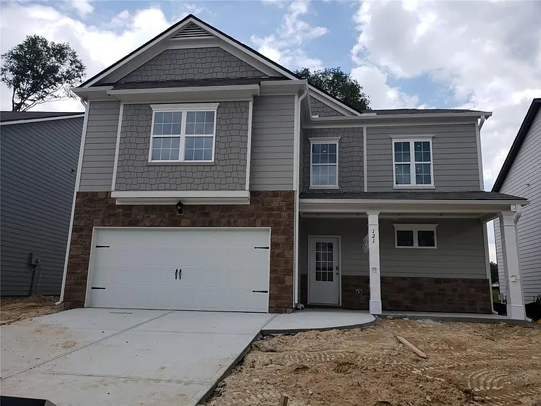 121 Valimar Dr — Photo 1