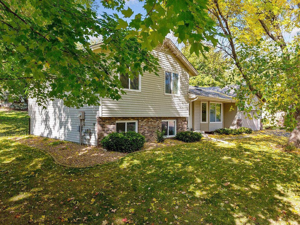 1st image of 4855 Oakview Ln N