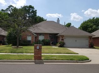 504 Laws Dr, Norman, OK 73072