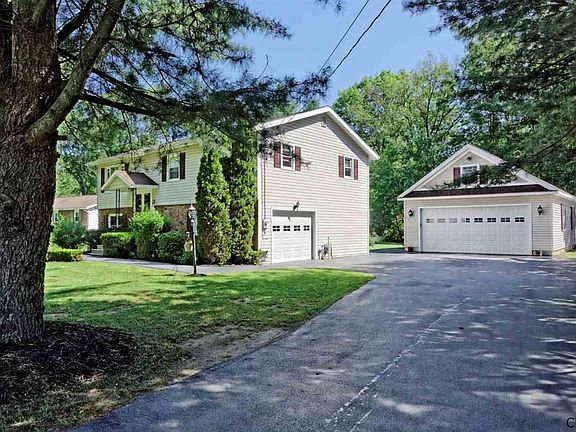 2nd image of 26 Smith Ln