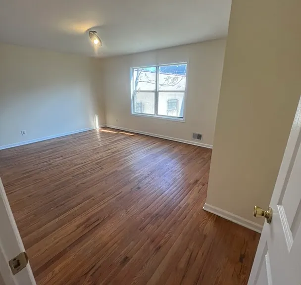 216 12th Ave #1 — Photo 8