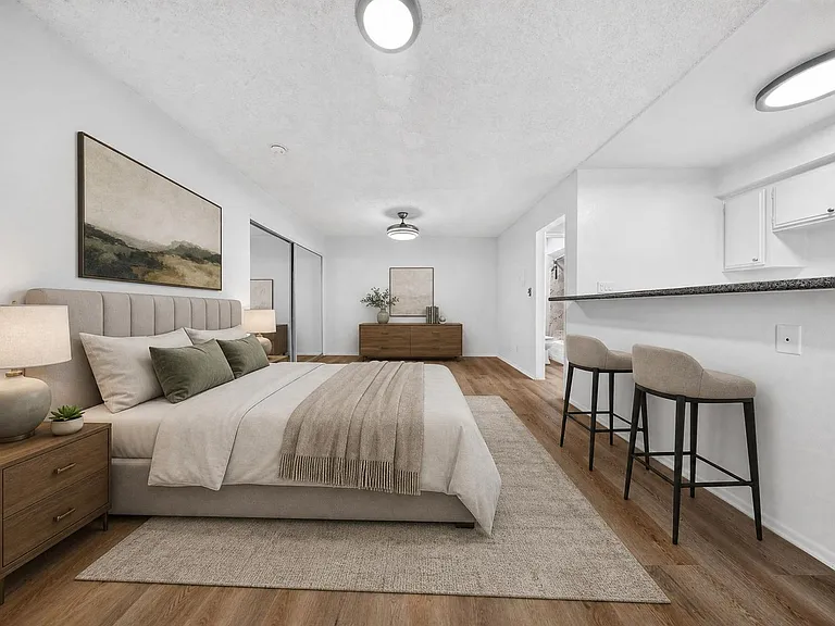 5708 Tujunga Ave — Photo 13