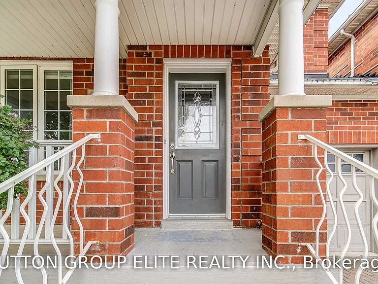 2485 Bankside Dr — Photo 2