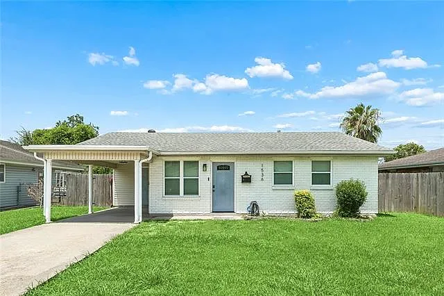 3 bed, 2.0 bath, 1203 sqft, $1,800 — Photo 2