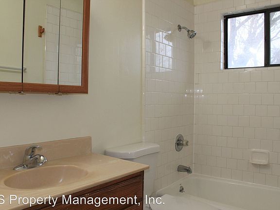 3rd image of 5664 Hoffman Ct APT 3